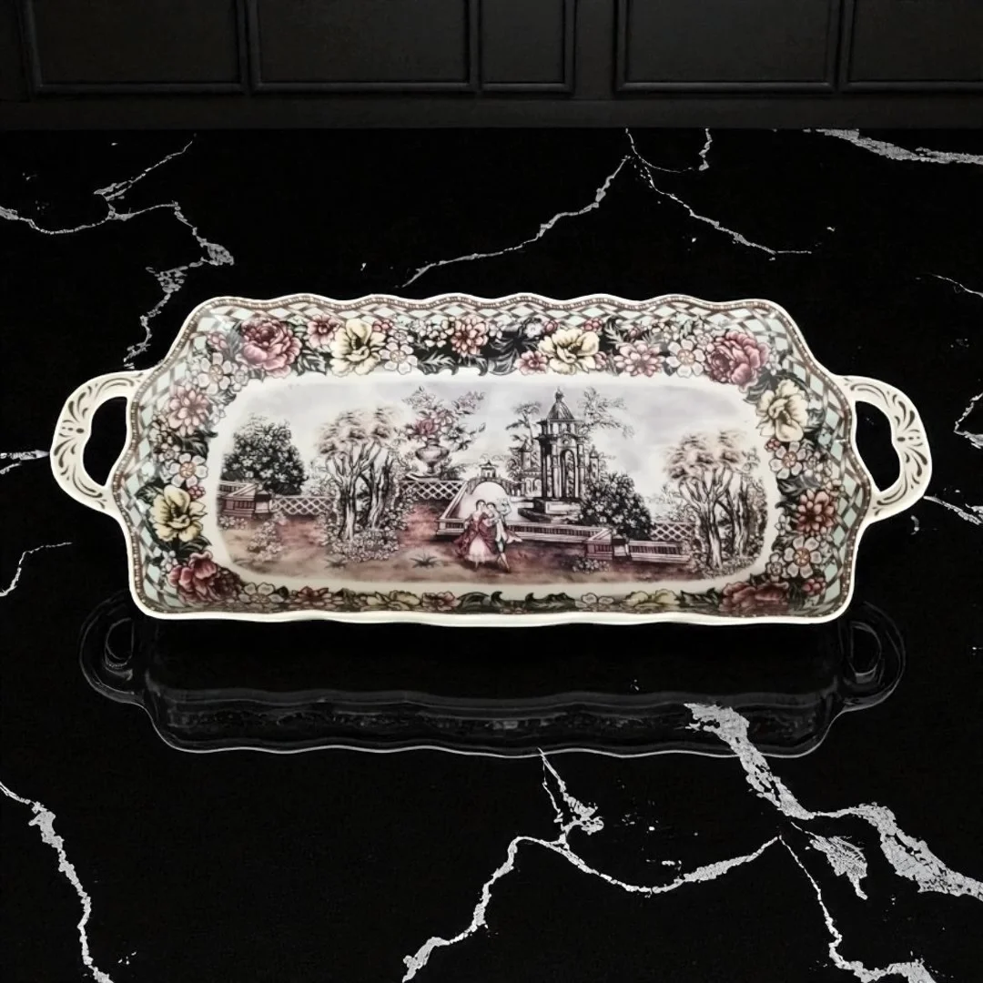İthal Fine Porcelain Desenli Porselen Tepsi