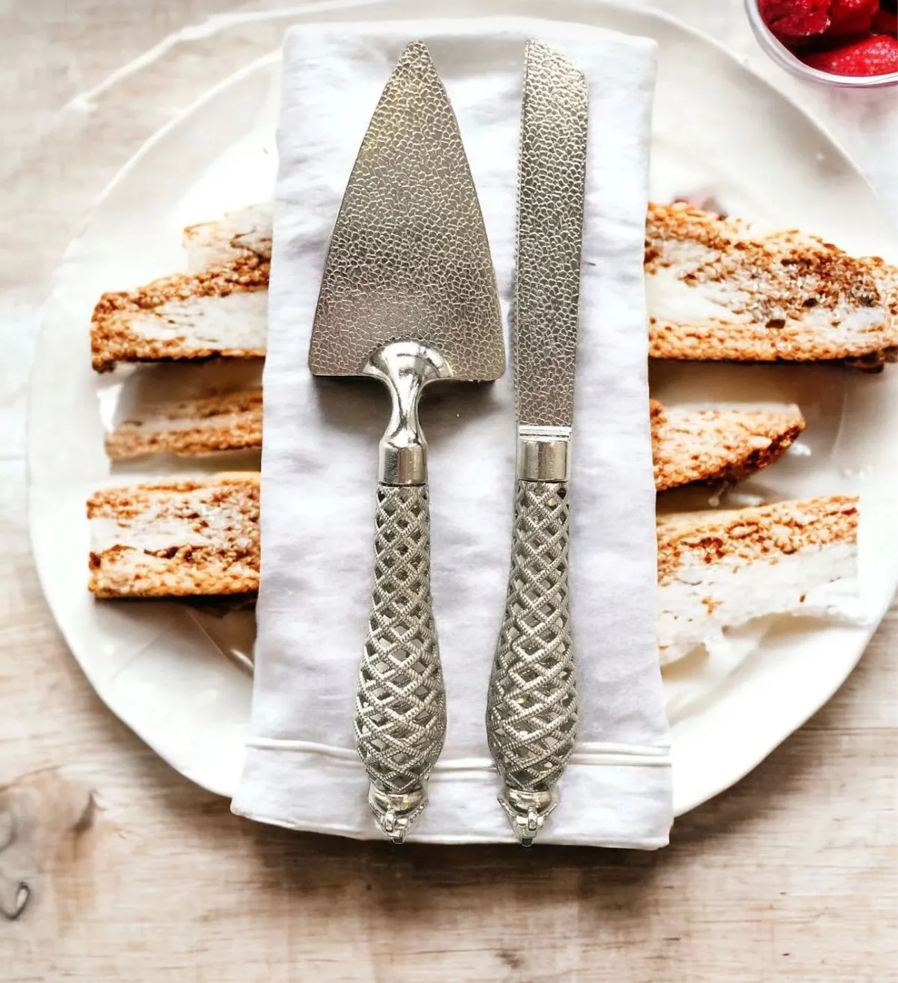 2'li Pasta Servis Seti – Altın & Gümüş Renk Seçenekli