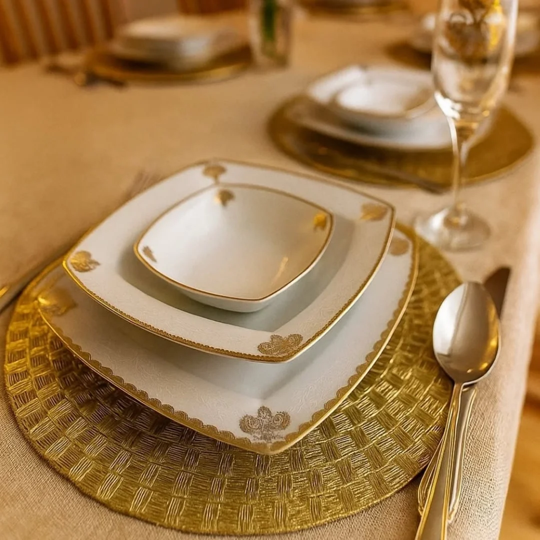 24 Parça 6 Kişilik Kare Porselen Yemek Takımı – Altın Varak Desenli