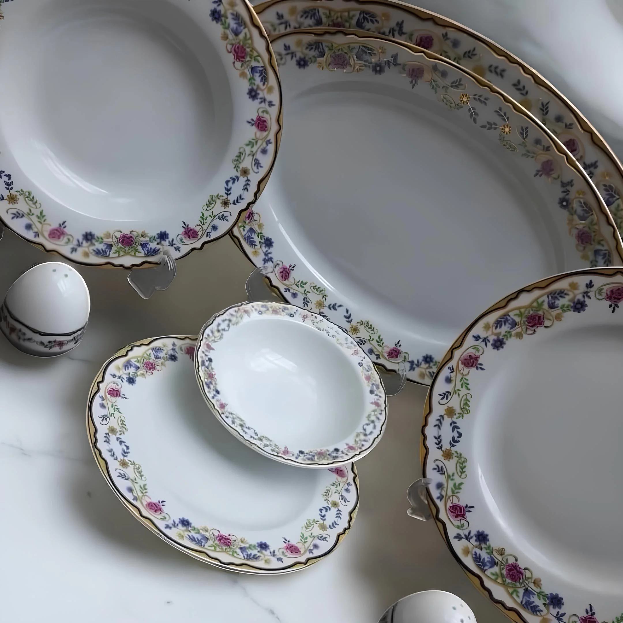 6 Kişilik 28 Parça Porselen Yemek Takımı