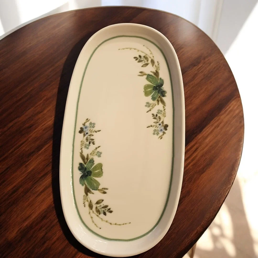 Spring Kahvaltı Takımı: Baharın Tazeliğini Sofralarınıza Taşıyın