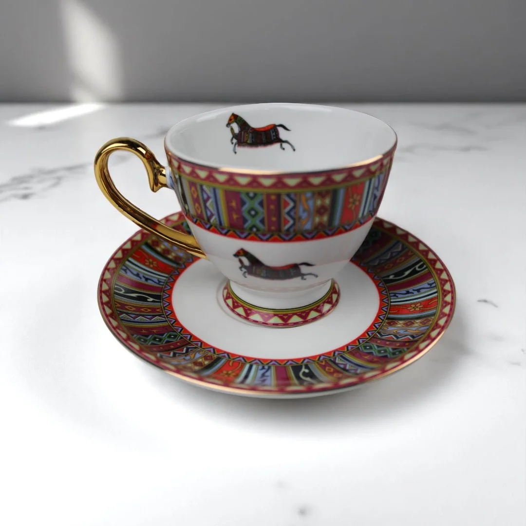At Desenli Etnik Kahve Fincanı Takımı – 12 Parça / 6 Kişilik