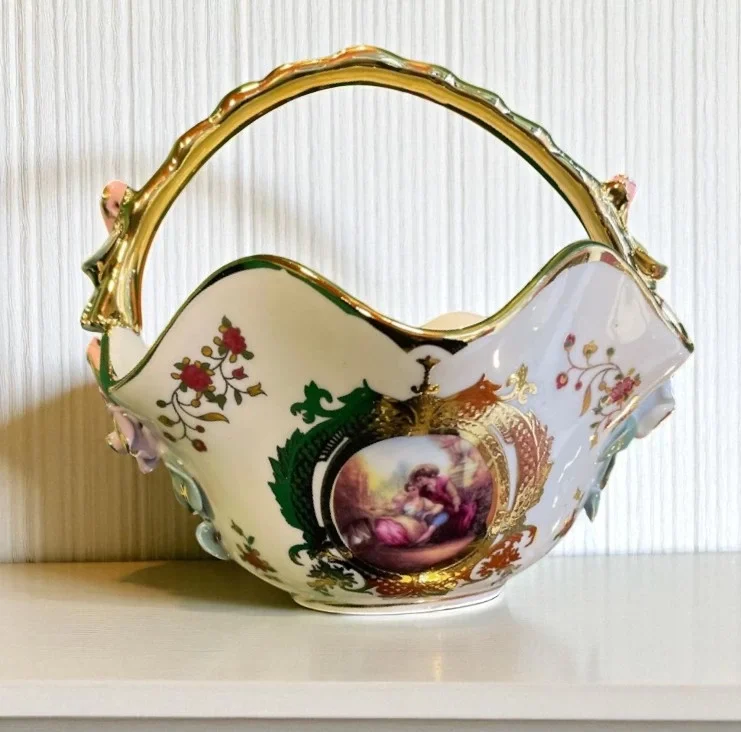 Büyük ve Küçük Porselen Sepet İkili Set