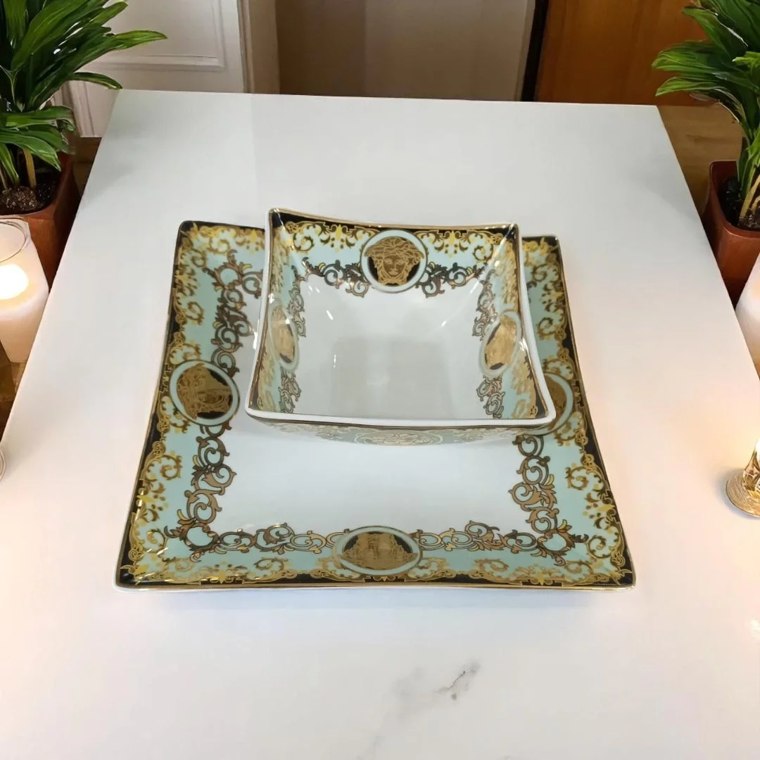 Altın Detaylı Mint Barok Porselen Kare Tabak Seti – 6 Kişilik (12 Parça)