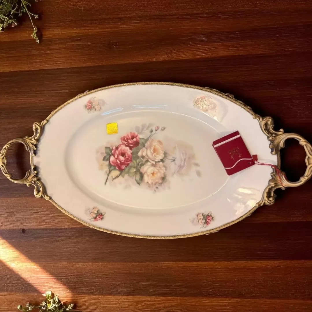 Oval Porselen Sunum Tepsisi 41 cm – Altın Kulp ve Gül Desenli